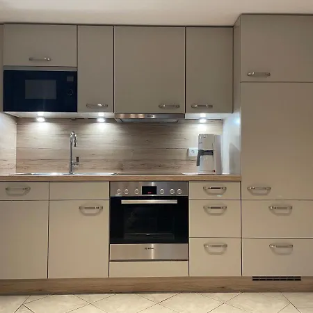 Apartament Schwarzkollm *